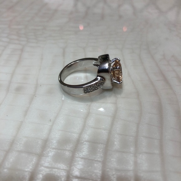 Ring beautiful - Picture 2 of 7